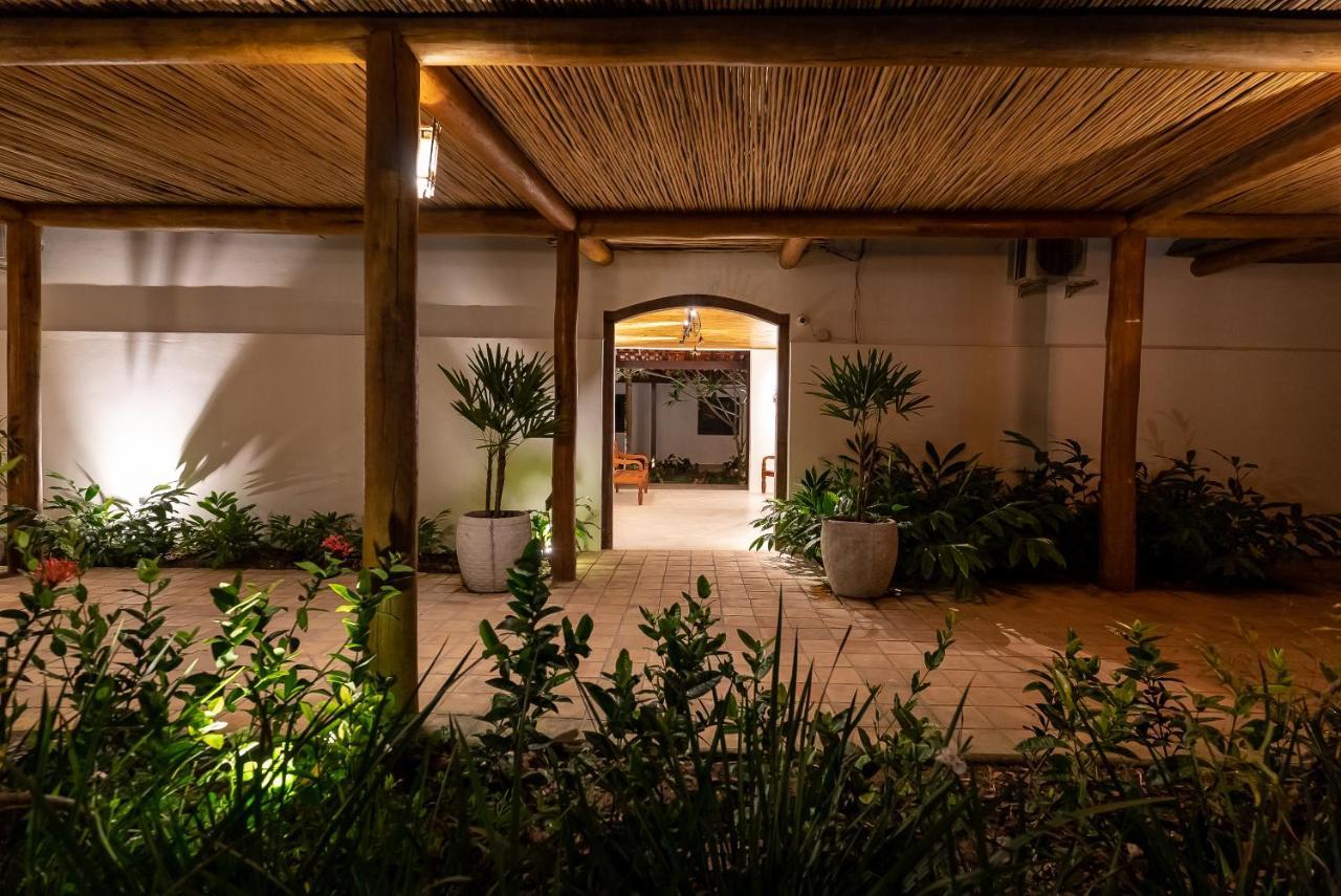 Villa Alexandre Pousada - トランコーゾ エクステリア 写真